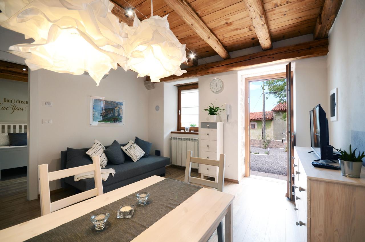Matijevi Apartments システィアーナ エクステリア 写真