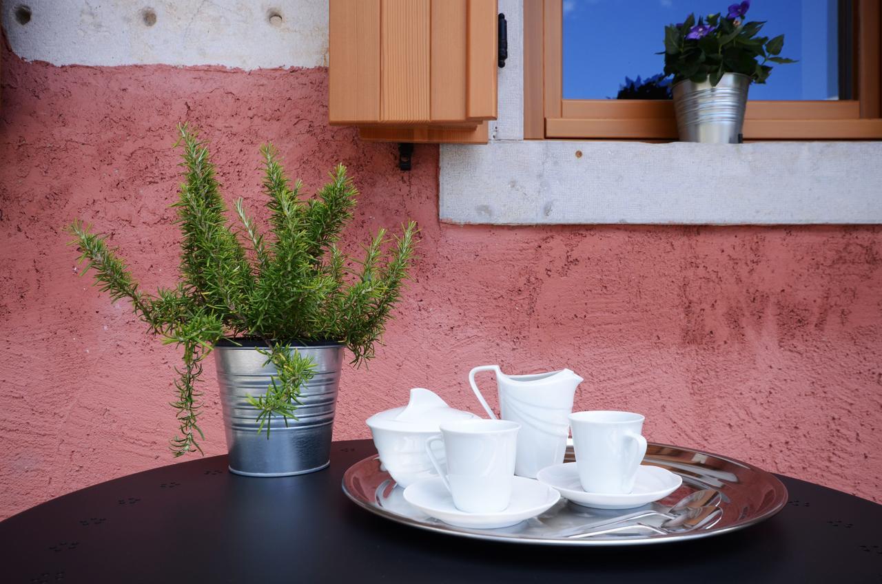 Matijevi Apartments システィアーナ エクステリア 写真
